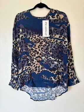 Picadilly Blue Animal Print Sweet Sensation Blouse Size Small NWT
